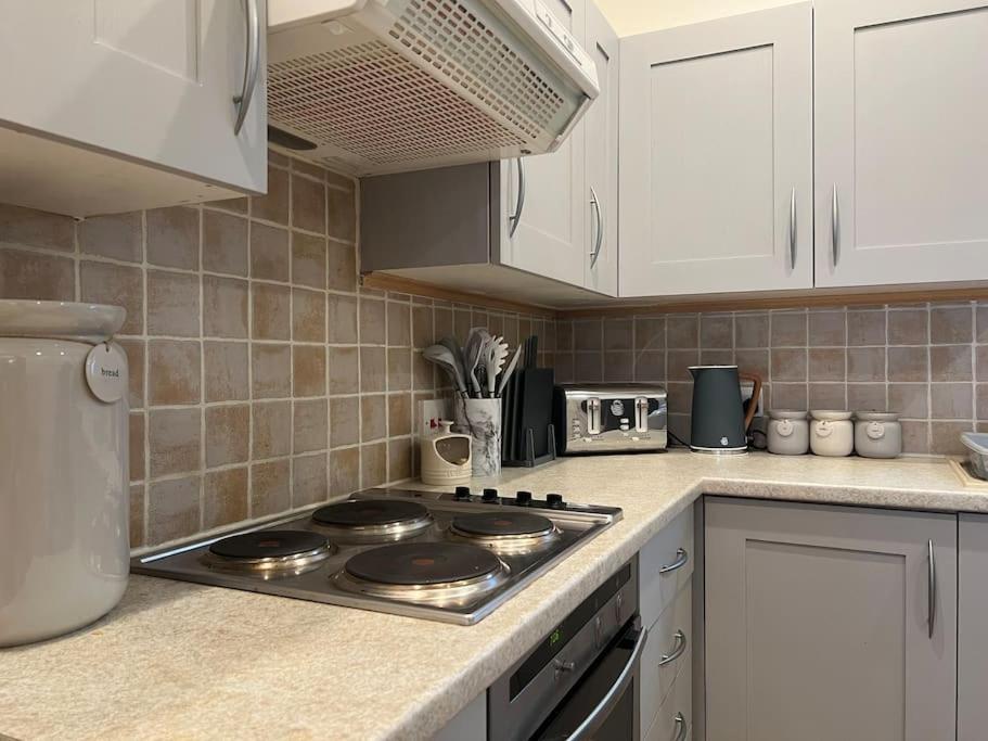 Harbourside 2 Bed Apartment, Barmouth Bridge Views Экстерьер фото