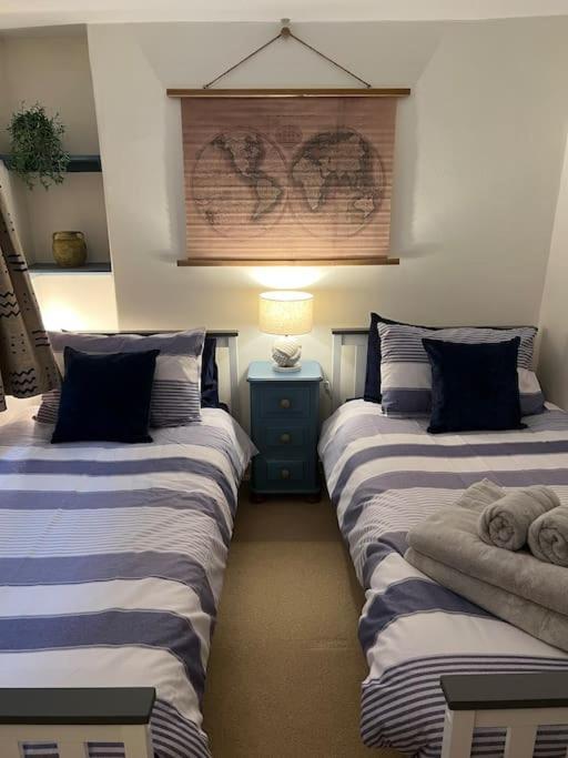 Harbourside 2 Bed Apartment, Barmouth Bridge Views Экстерьер фото