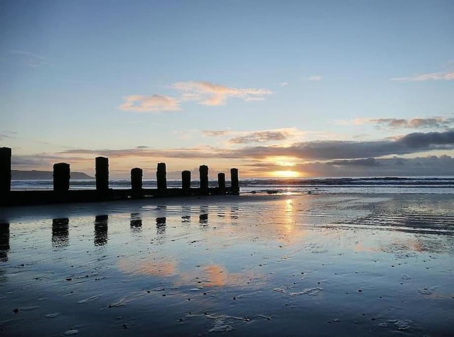 Harbourside 2 Bed Apartment, Barmouth Bridge Views Экстерьер фото