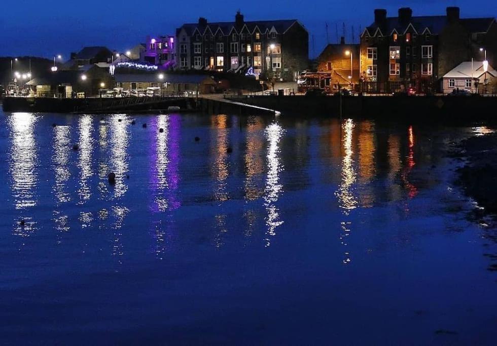 Harbourside 2 Bed Apartment, Barmouth Bridge Views Экстерьер фото